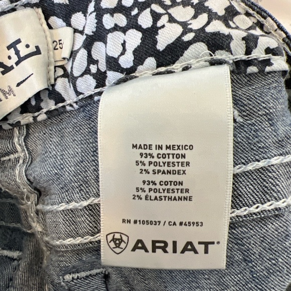 *Repaired* Ariat R.E.A.L. Denim Bootcut Jeans Dark Wash Stretch Women’s 25S - Picture 3 of 7